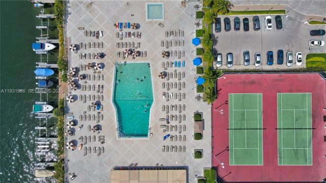 1965 S Ocean Dr MR, Hallandale Beach, FL 33009