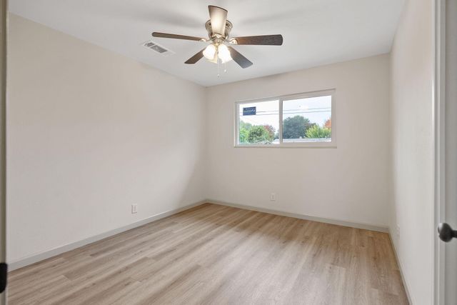 2039 S Locust Street, Visalia, CA 93277