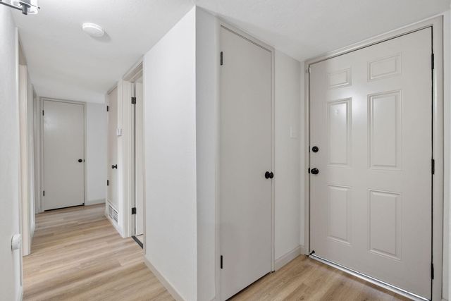 2039 S Locust Street, Visalia, CA 93277