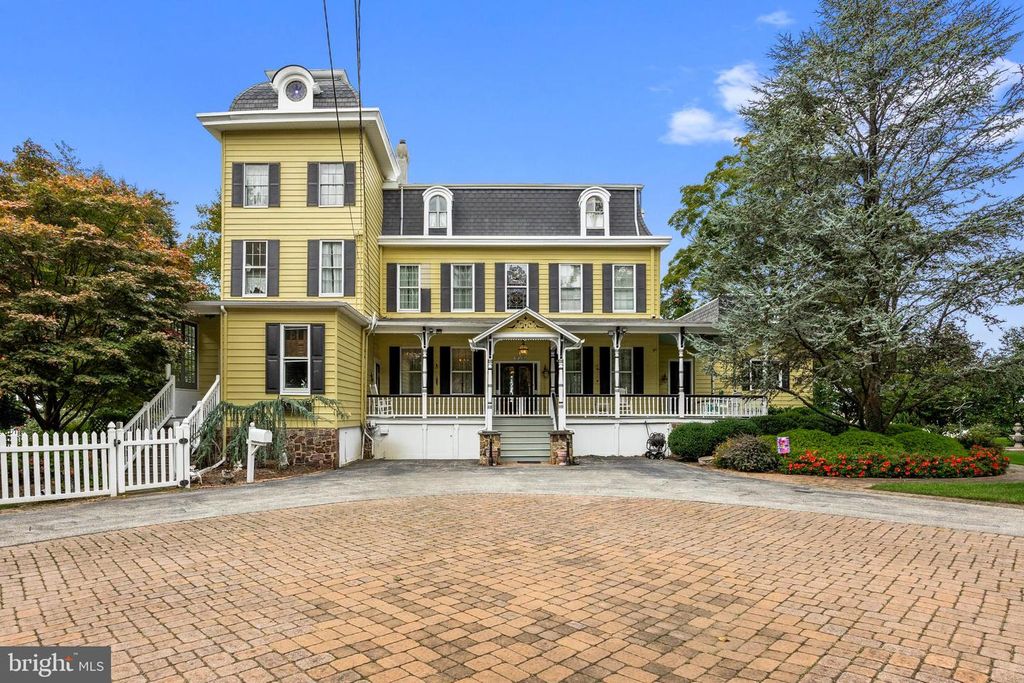 431 COTTAGE AVENUE, Edgewater Park, NJ 08010