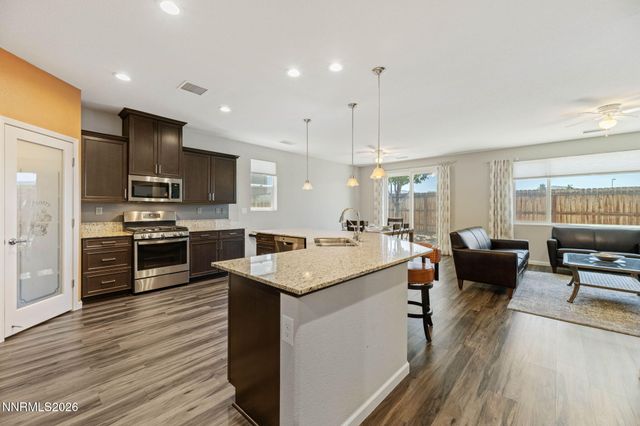 322 Granite Court, Dayton, NV 89403