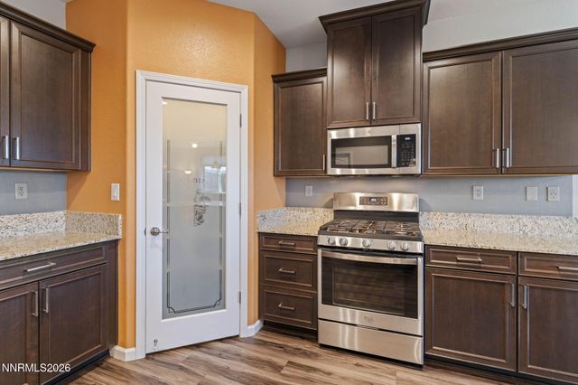 322 Granite Court, Dayton, NV 89403