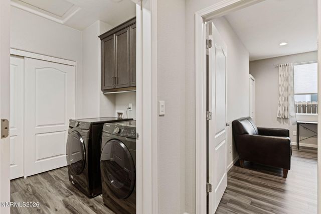 322 Granite Court, Dayton, NV 89403