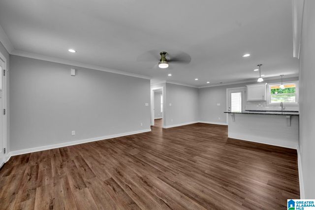 203 JEFFERSON AVENUE, Oneonta, AL 35121