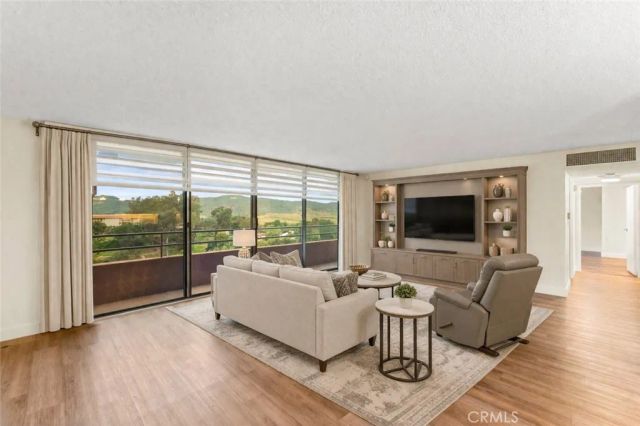 24055 Paseo Del Lago 861, Laguna Woods, CA 92637