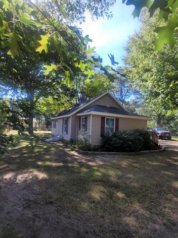 1367 E Summit Avenue, Muskegon, MI 49444