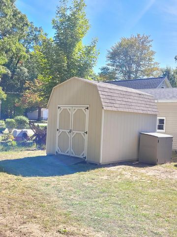 1367 E Summit Avenue, Muskegon, MI 49444