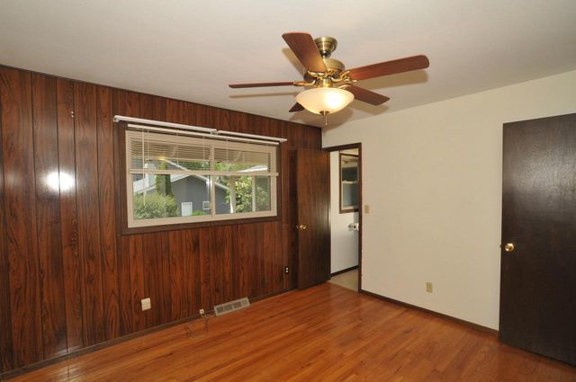 8150 S 58th STREET, Franklin, WI 53132