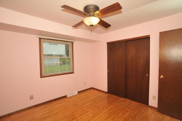 8150 S 58th STREET, Franklin, WI 53132