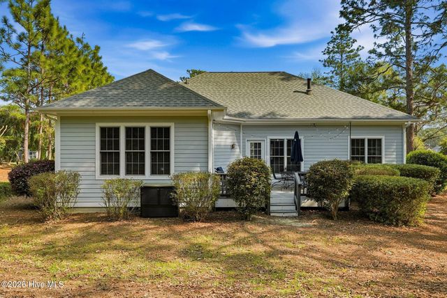 101 Belmont Court, Southern Pines, NC 28387