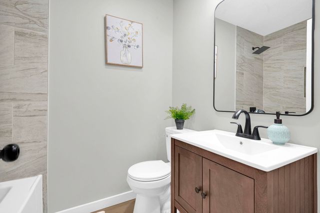 8208 E Grail St, Wichita, KS 67207