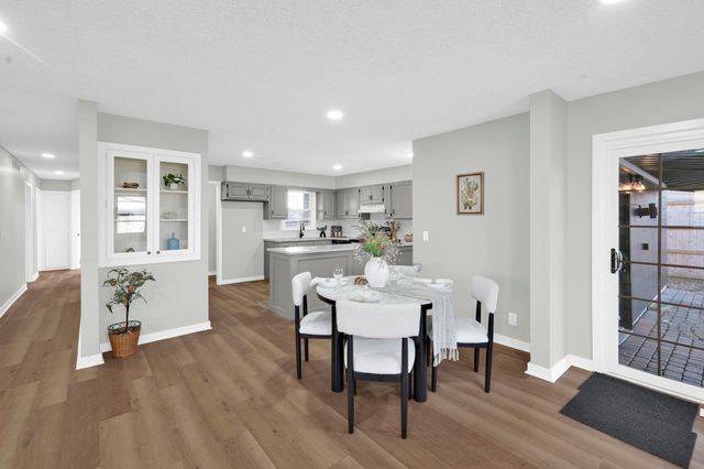 8208 E Grail St, Wichita, KS 67207