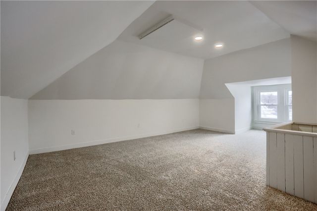 316 Line Ave, Ellwood City, PA 16117