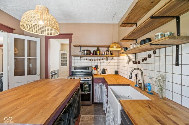 321 N Riley Avenue, Indianapolis, IN 46201