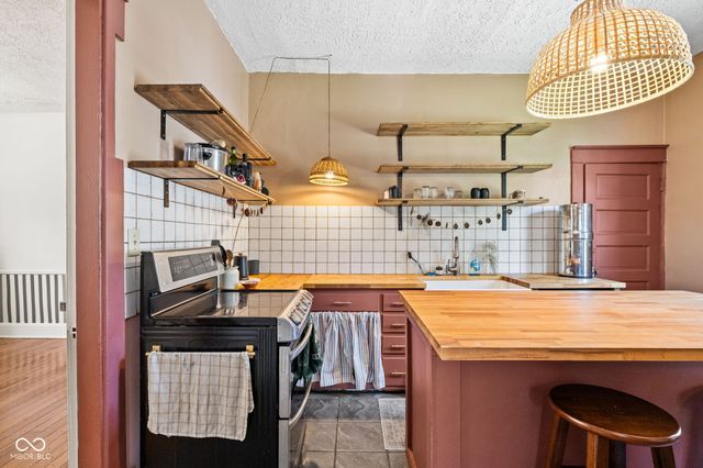 321 N Riley Avenue, Indianapolis, IN 46201