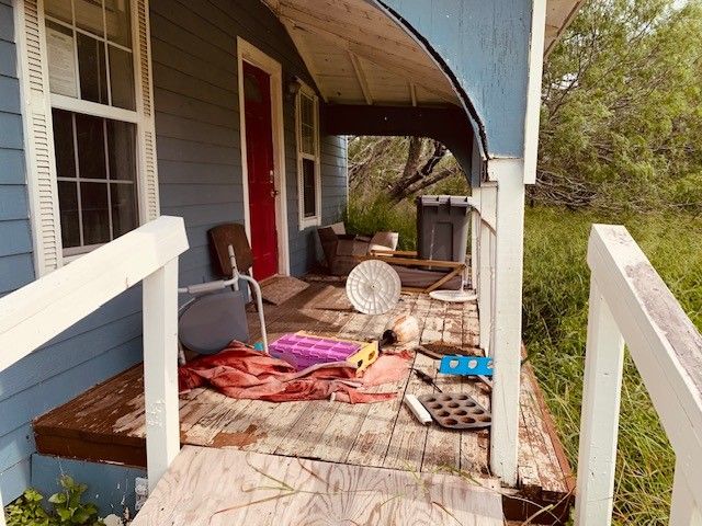 3690 Reyna St, Robstown, TX 78380