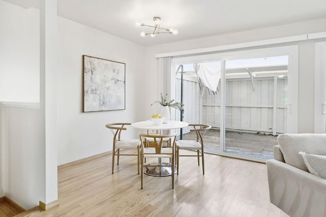 3034 Swallows Nest Dr, Sacramento, CA 95833