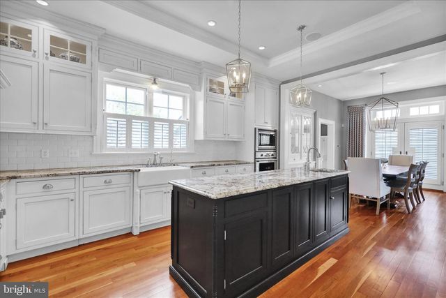 1240 DAUPHIN AVE, Wyomissing, PA 19610