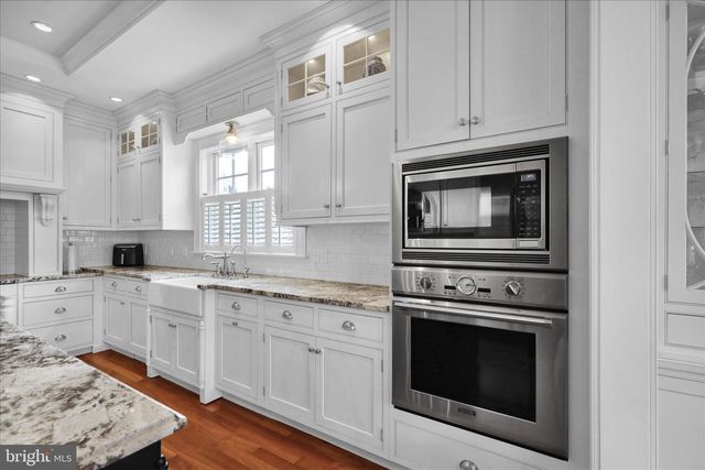 1240 DAUPHIN AVE, Wyomissing, PA 19610