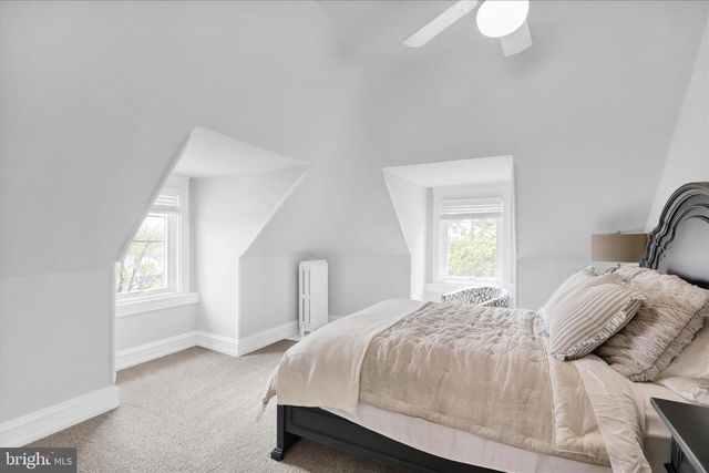1240 DAUPHIN AVE, Wyomissing, PA 19610