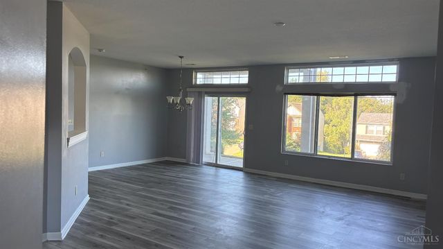 7787 Skyview Circle, Green Twp, OH 45248