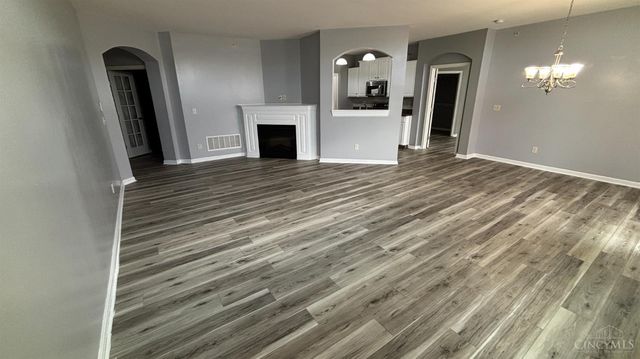 7787 Skyview Circle, Green Twp, OH 45248