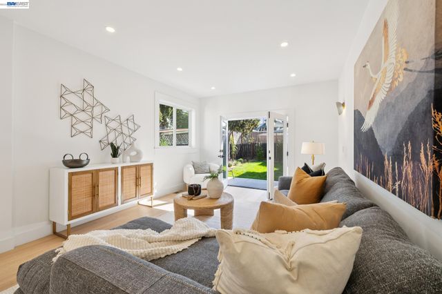 3031 WHEELER STREET, Berkeley, CA 94705