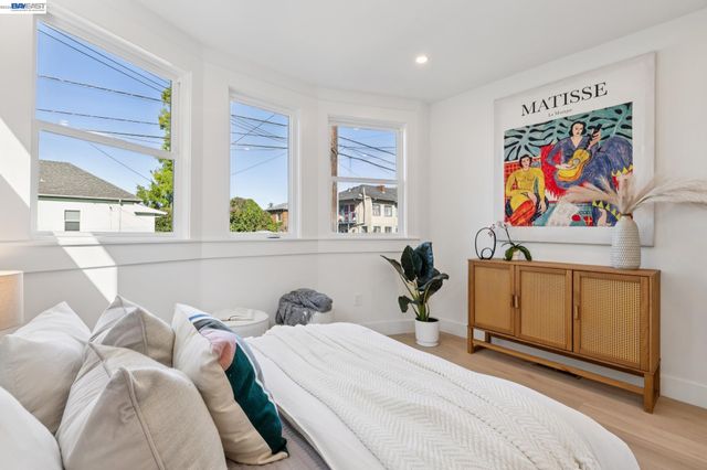 3031 WHEELER STREET, Berkeley, CA 94705