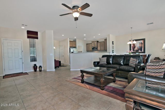 3456 N HAWTHORN Drive, Florence, AZ 85132