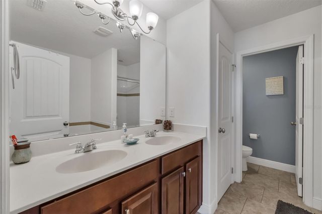 4127 OAKTREE DRIVE, Davenport, FL 33837