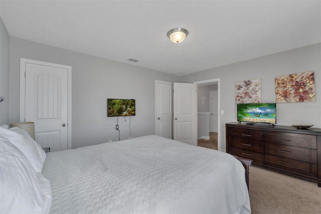 4127 OAKTREE DRIVE, Davenport, FL 33837