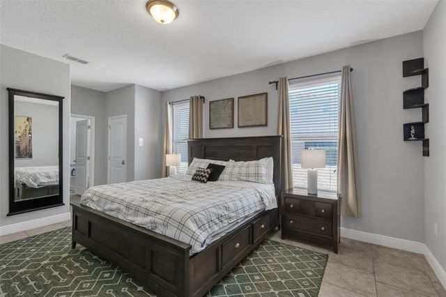 4127 OAKTREE DRIVE, Davenport, FL 33837