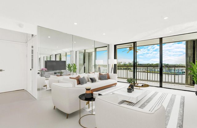 2697 N Ocean Boulevard F-604, Boca Raton, FL 33431