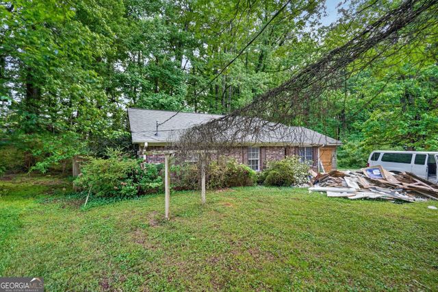 5881 Seam Street, Lithonia, GA 30058