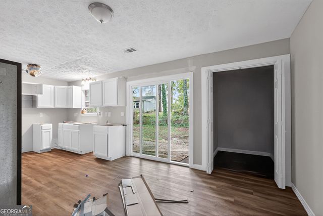 5881 Seam Street, Lithonia, GA 30058