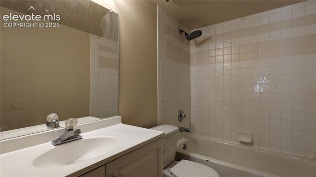 6660 W Dublin Loop, Colorado Springs, CO 80918