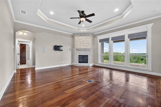 312 Ellis Ridge Drive, Weatherford, TX 76085