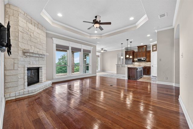 312 Ellis Ridge Drive, Weatherford, TX 76085