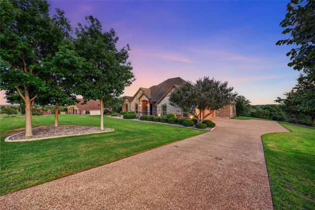 312 Ellis Ridge Drive, Weatherford, TX 76085