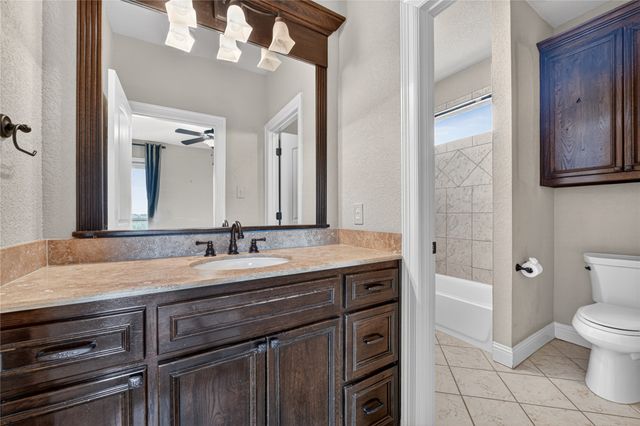 312 Ellis Ridge Drive, Weatherford, TX 76085