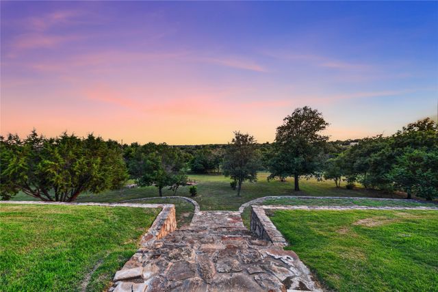 312 Ellis Ridge Drive, Weatherford, TX 76085