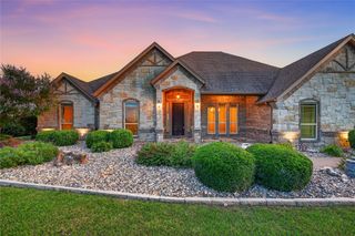 312 Ellis Ridge Drive, Weatherford, TX 76085