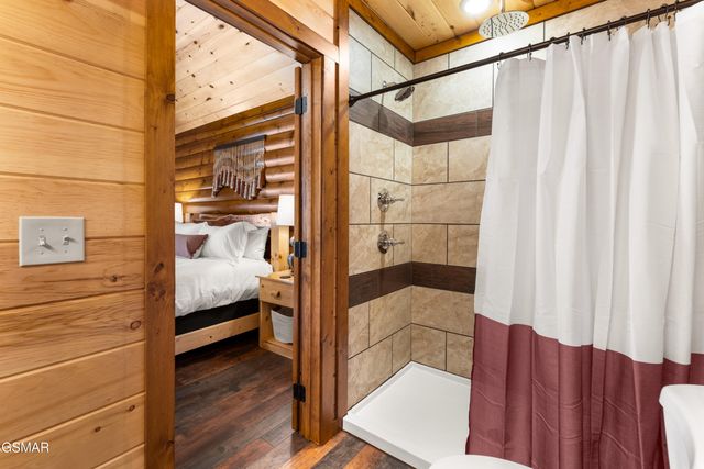 2634 Jerusalem Way, Sevierville, TN 37876