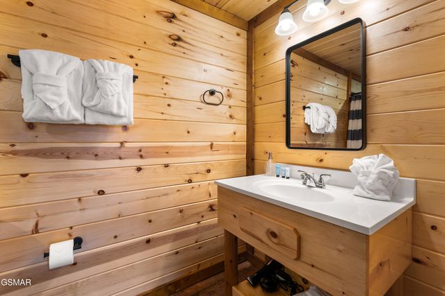 2634 Jerusalem Way, Sevierville, TN 37876