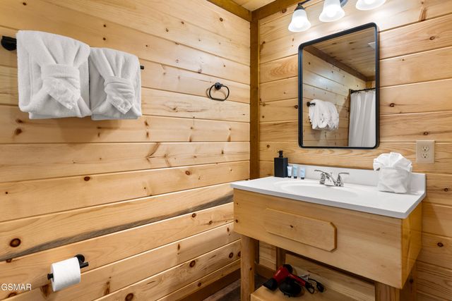 2634 Jerusalem Way, Sevierville, TN 37876