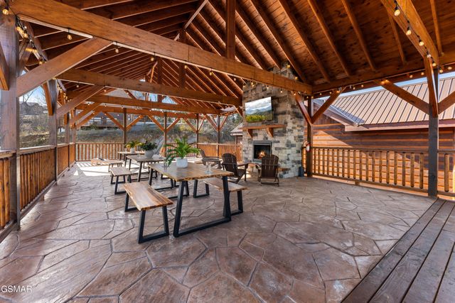 2634 Jerusalem Way, Sevierville, TN 37876