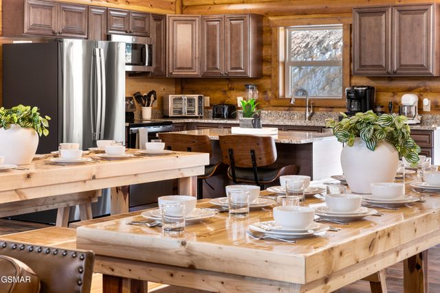 2634 Jerusalem Way, Sevierville, TN 37876