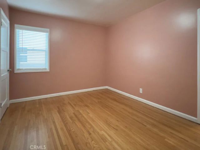2210 N Buena Vista, Burbank, CA 91504