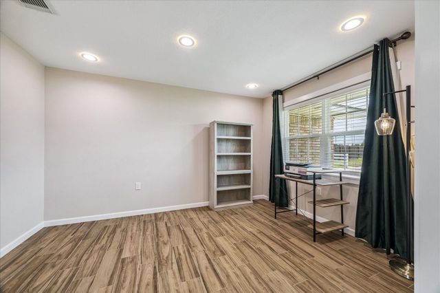 405 N Fulton Street, Texas City, TX 77591