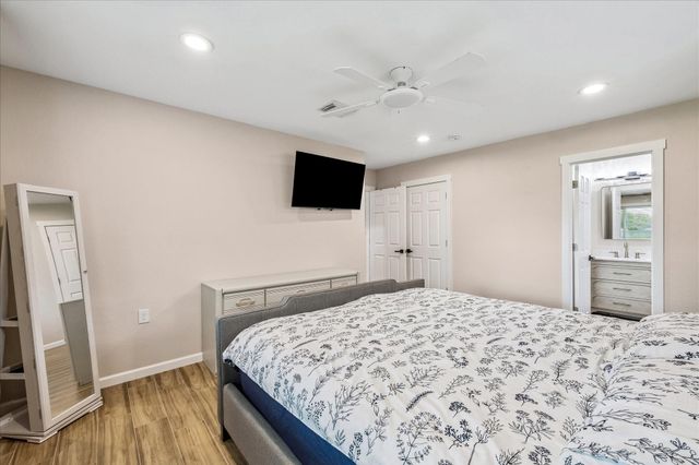 405 N Fulton Street, Texas City, TX 77591